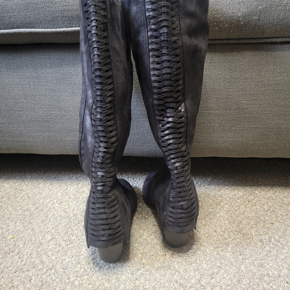 Fergalicious Black Heeled Boots - Picture 11 of 11